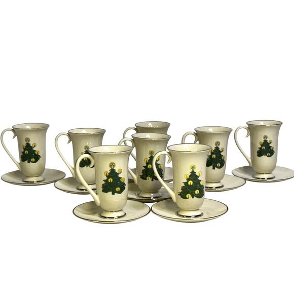 Royal Devon Triomphe Retired 'Christmas' Platinum Irish Coffee Mug/Saucer-Set 8 - Picture 3 of 6